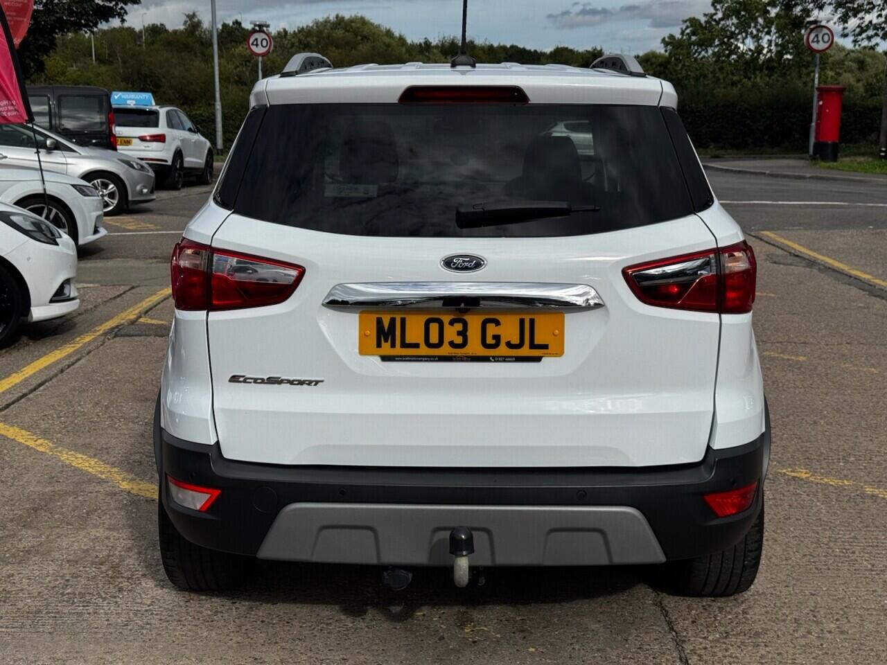 Ford Ecosport view 13