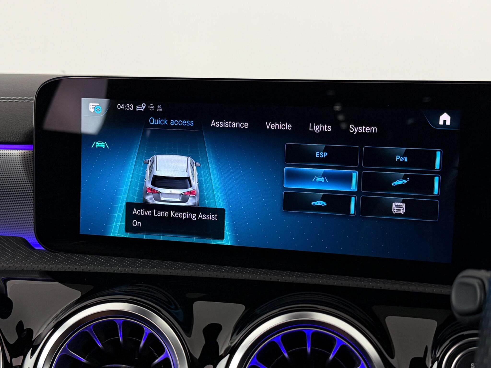 Mercedes-Benz A-Class view 29