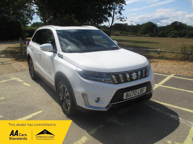 Suzuki Vitara main image