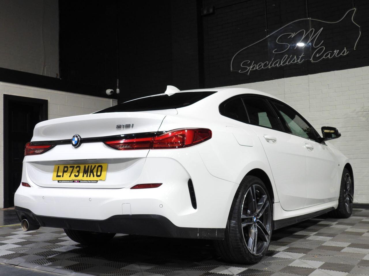 BMW 2 Series view 11