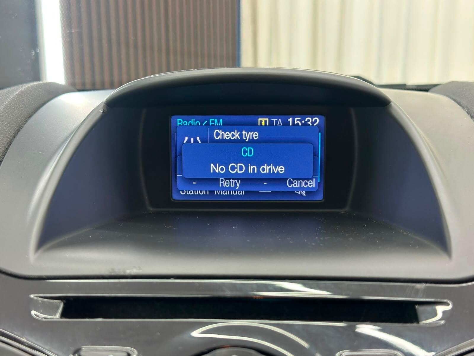 Ford Fiesta view 33
