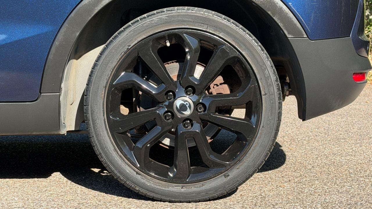 KGM Tivoli view 35