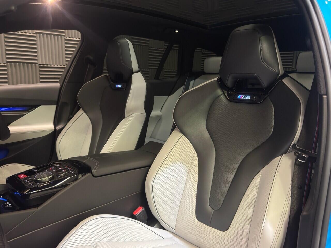 BMW M5 view 31
