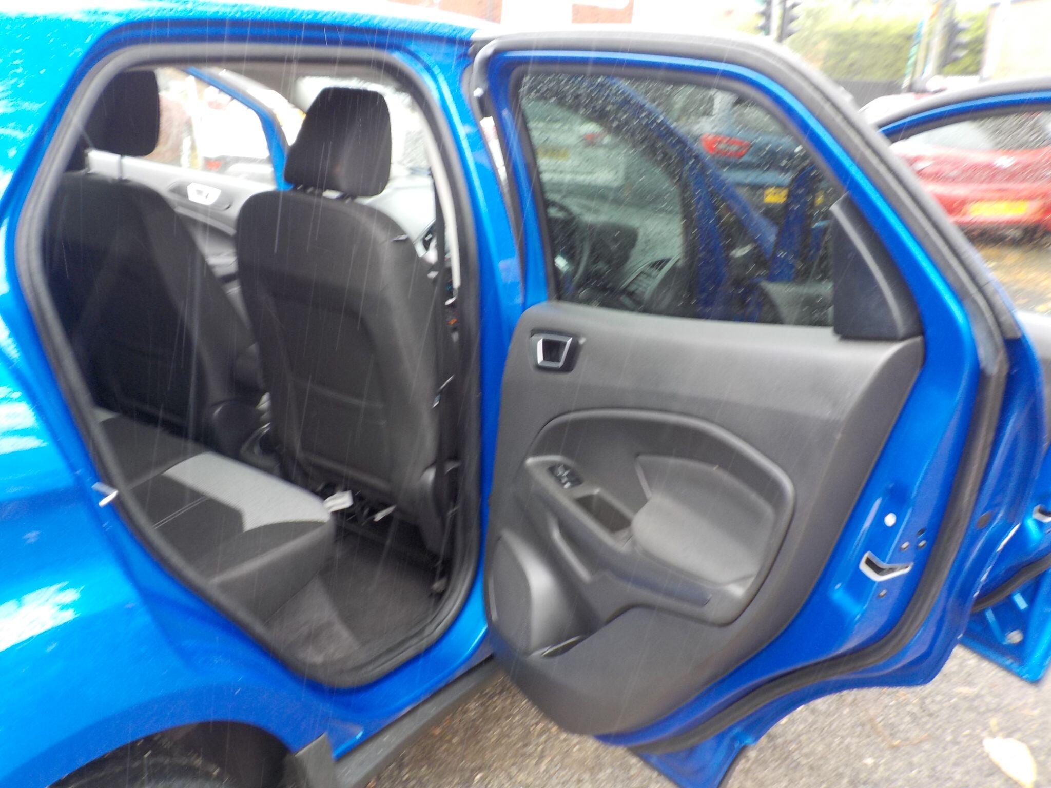 Ford EcoSport 1.5 Zetec 2WD Euro 5 5dr