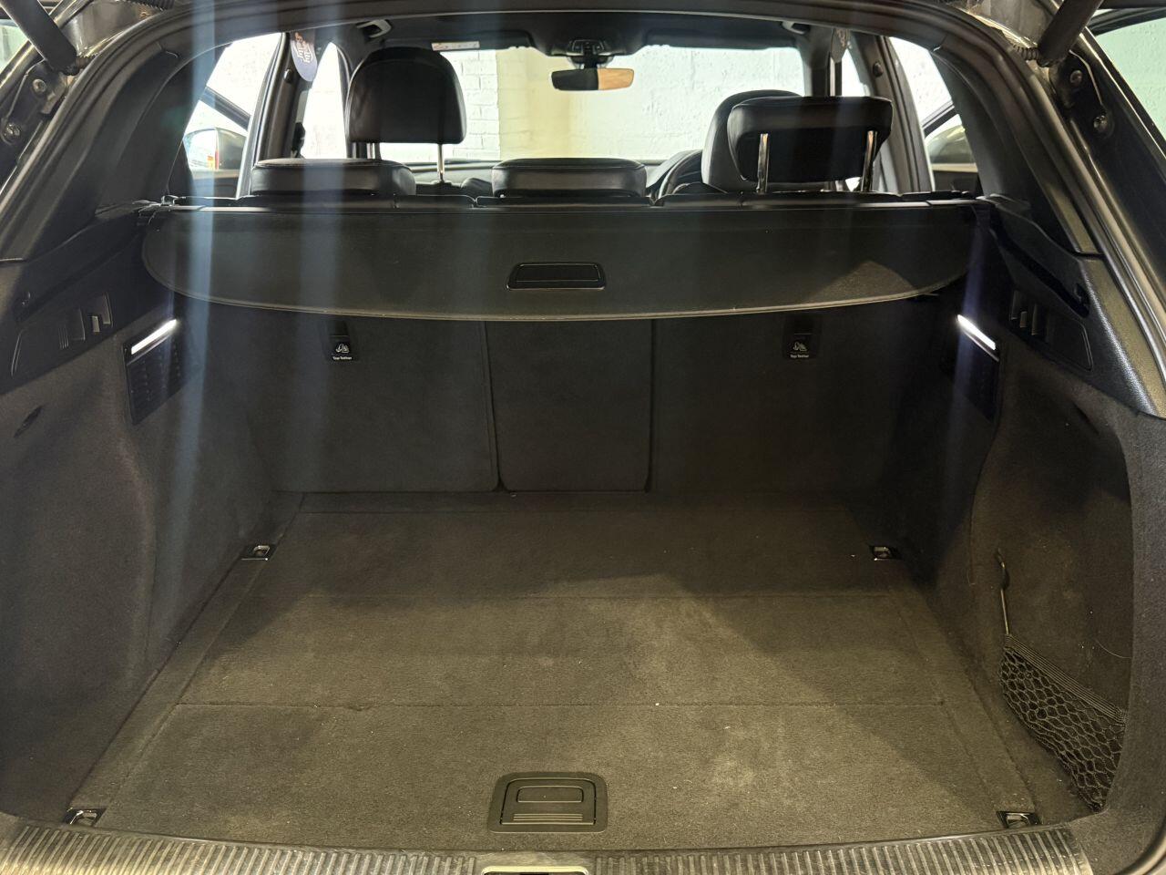 Audi Q5 view 17