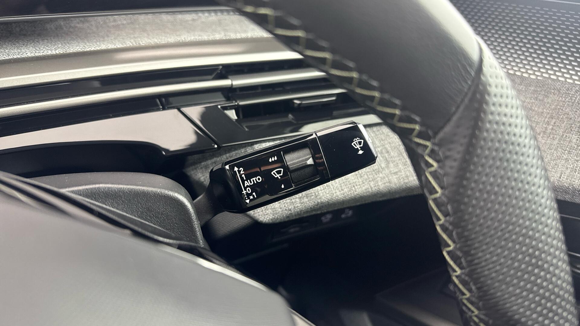 Peugeot 3008 view 44