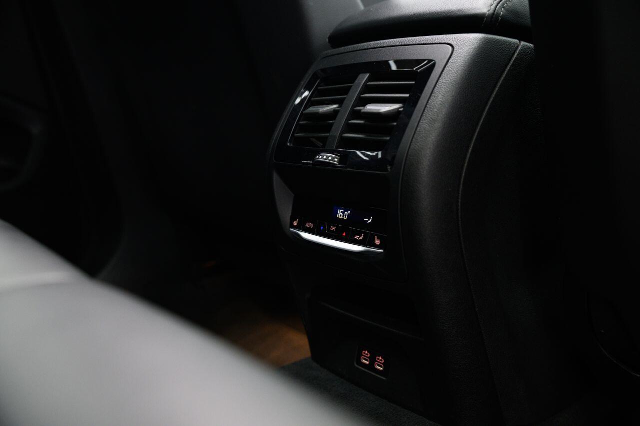 BMW X3 M view 22
