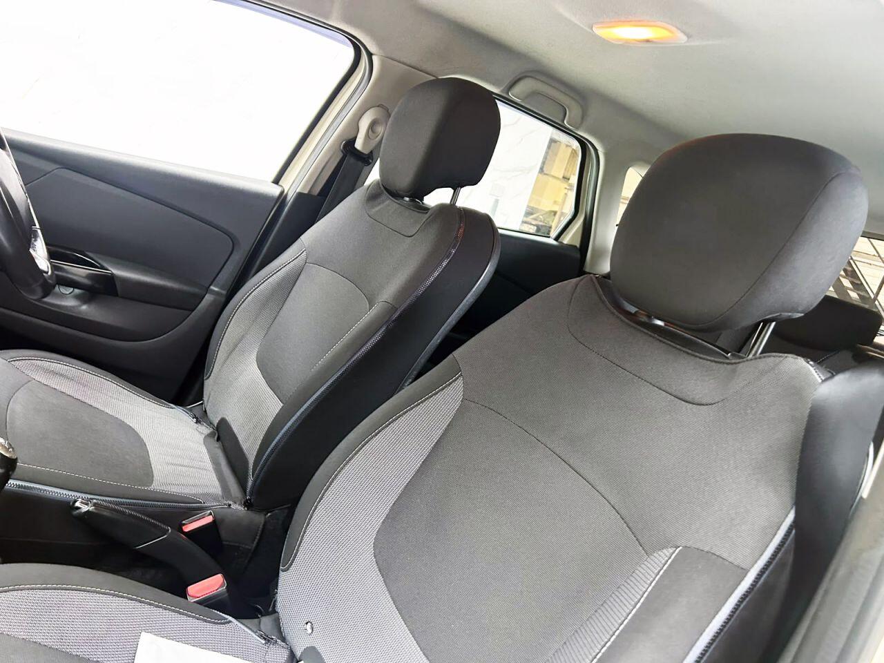 Renault Captur view 14
