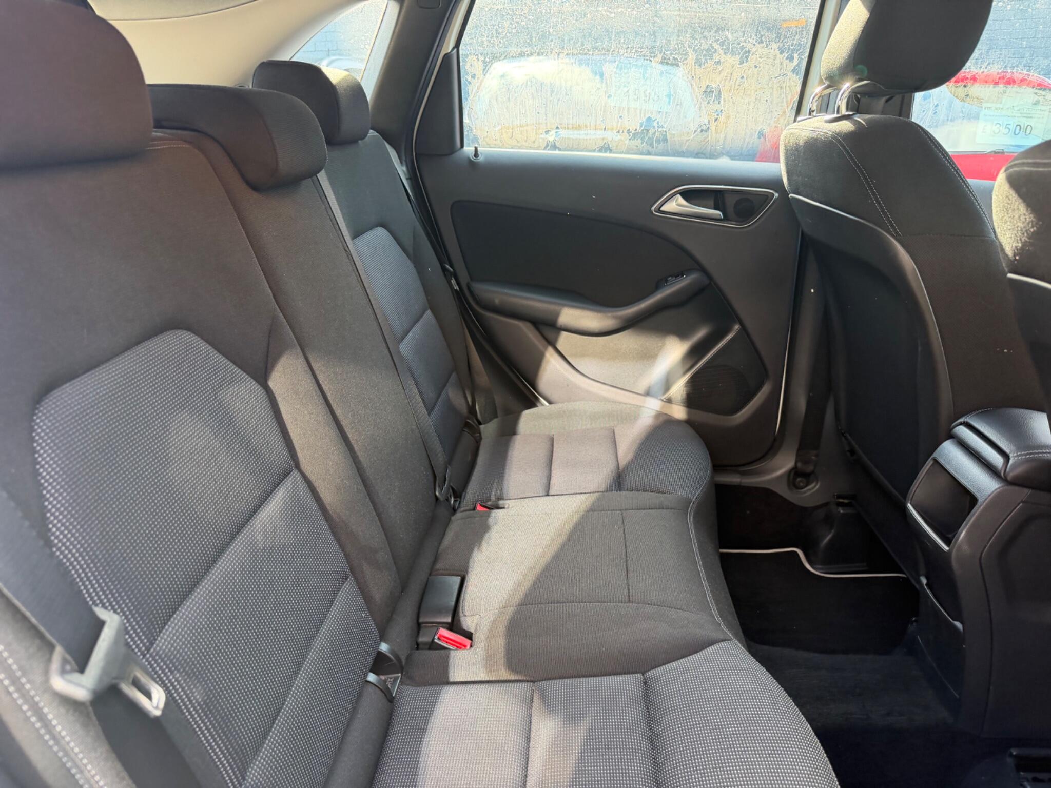 Mercedes-Benz B-Class view 20