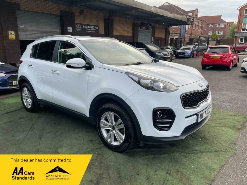 2017 Kia Sportage 1.6 GDi 2 Euro 6 (s/s) 5dr • 96,290 miles image 10