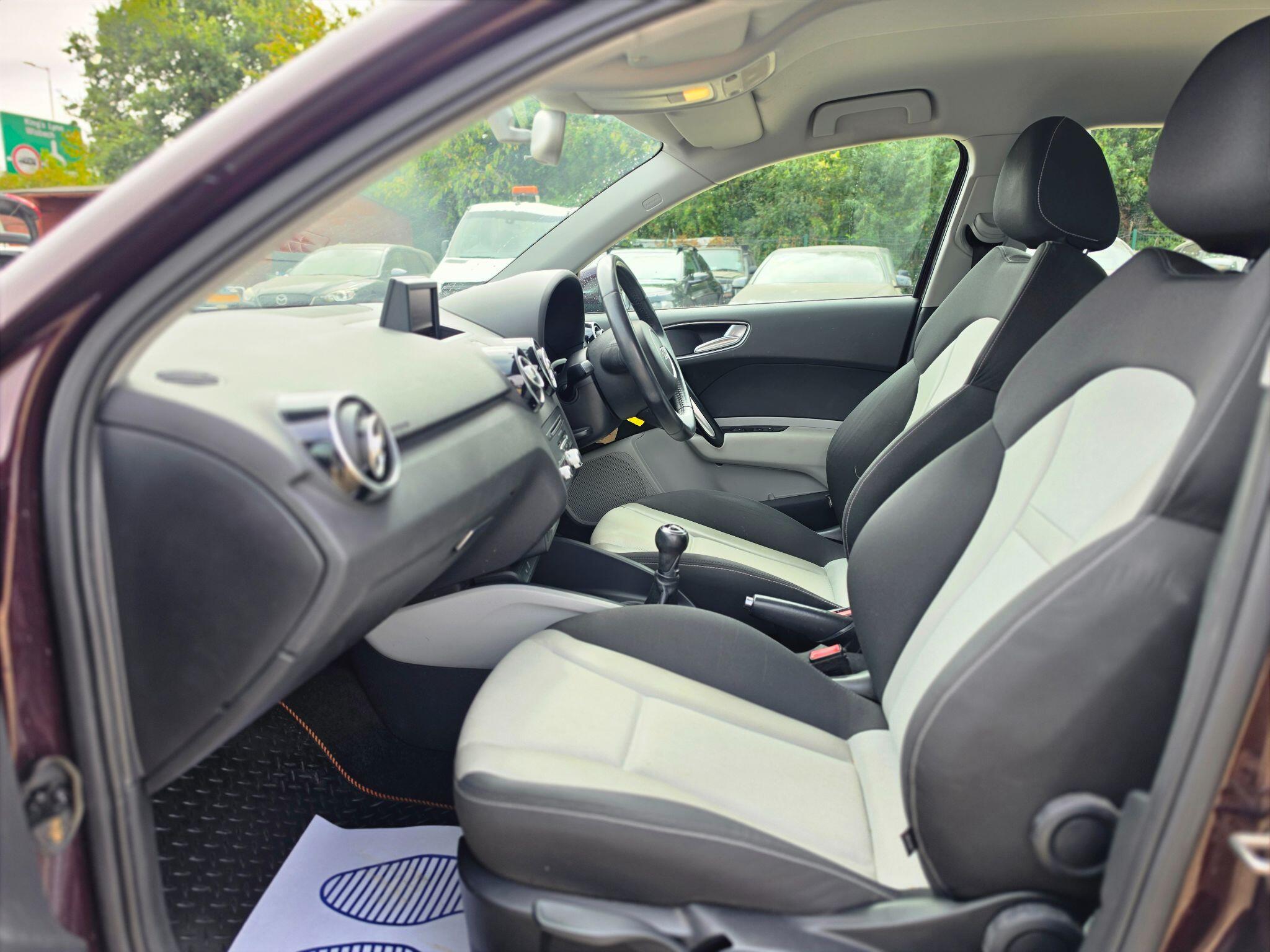 Audi A1 view 8