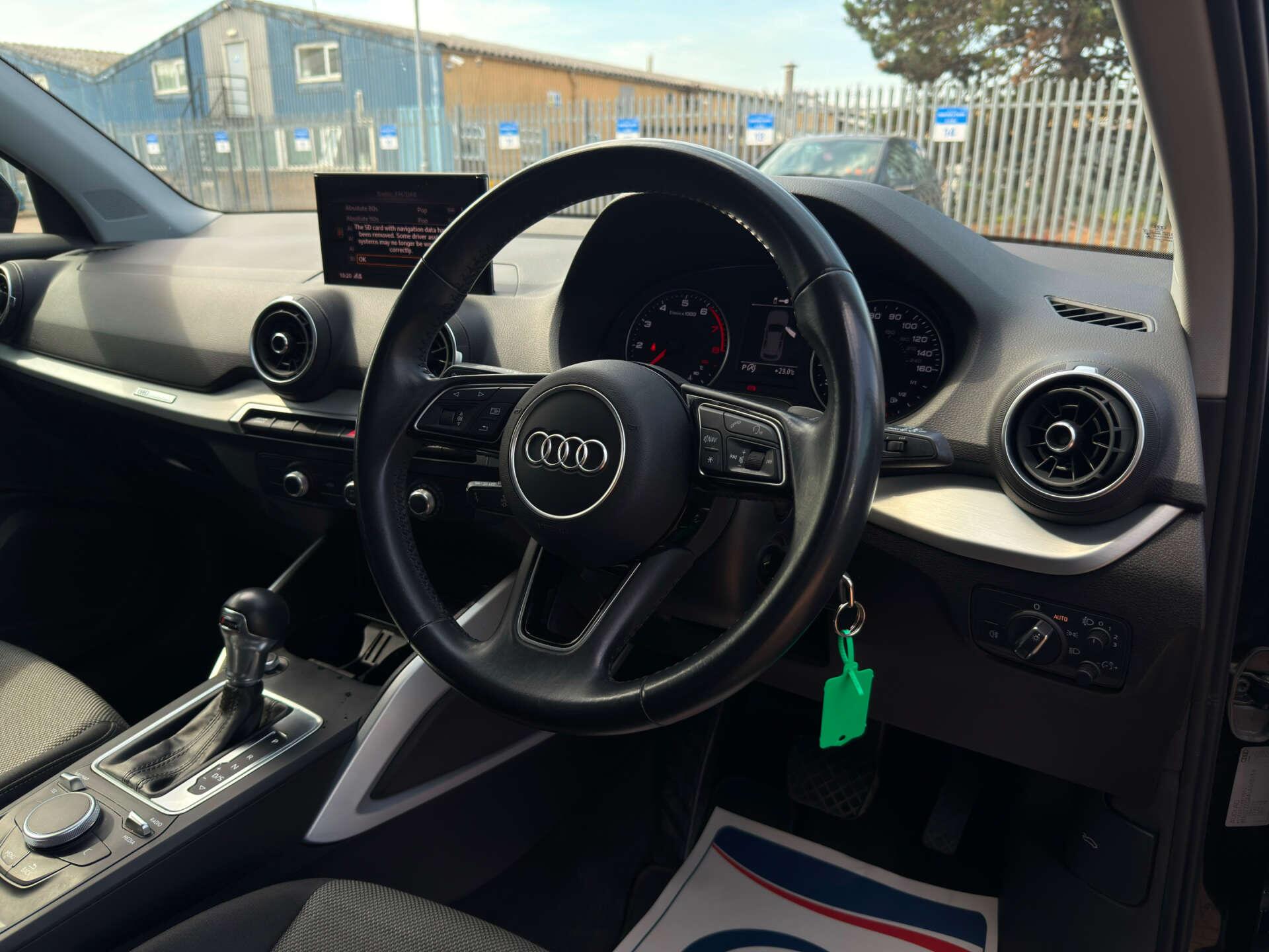 Audi Q2 view 16