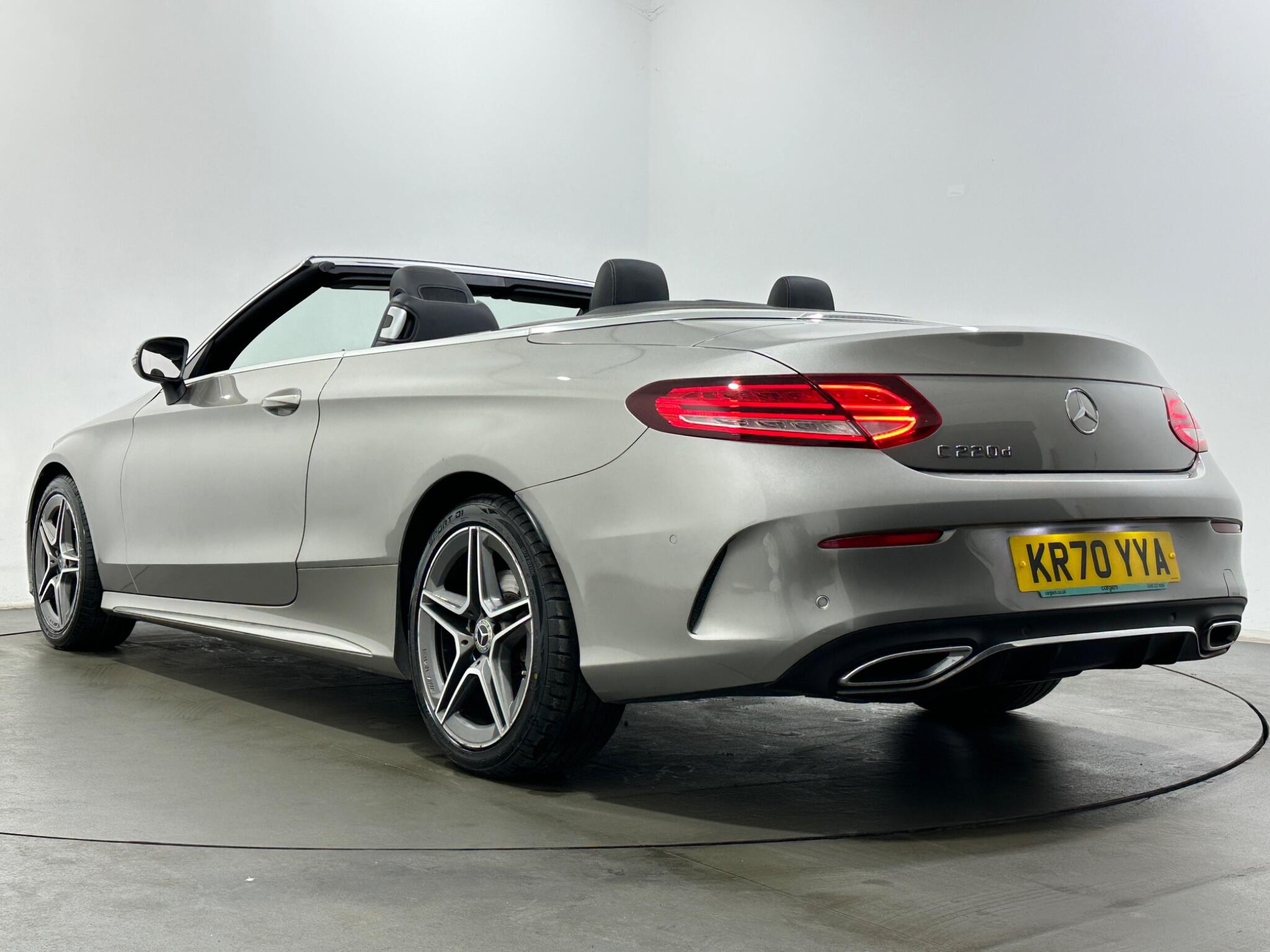 Mercedes-Benz C-Class view 46