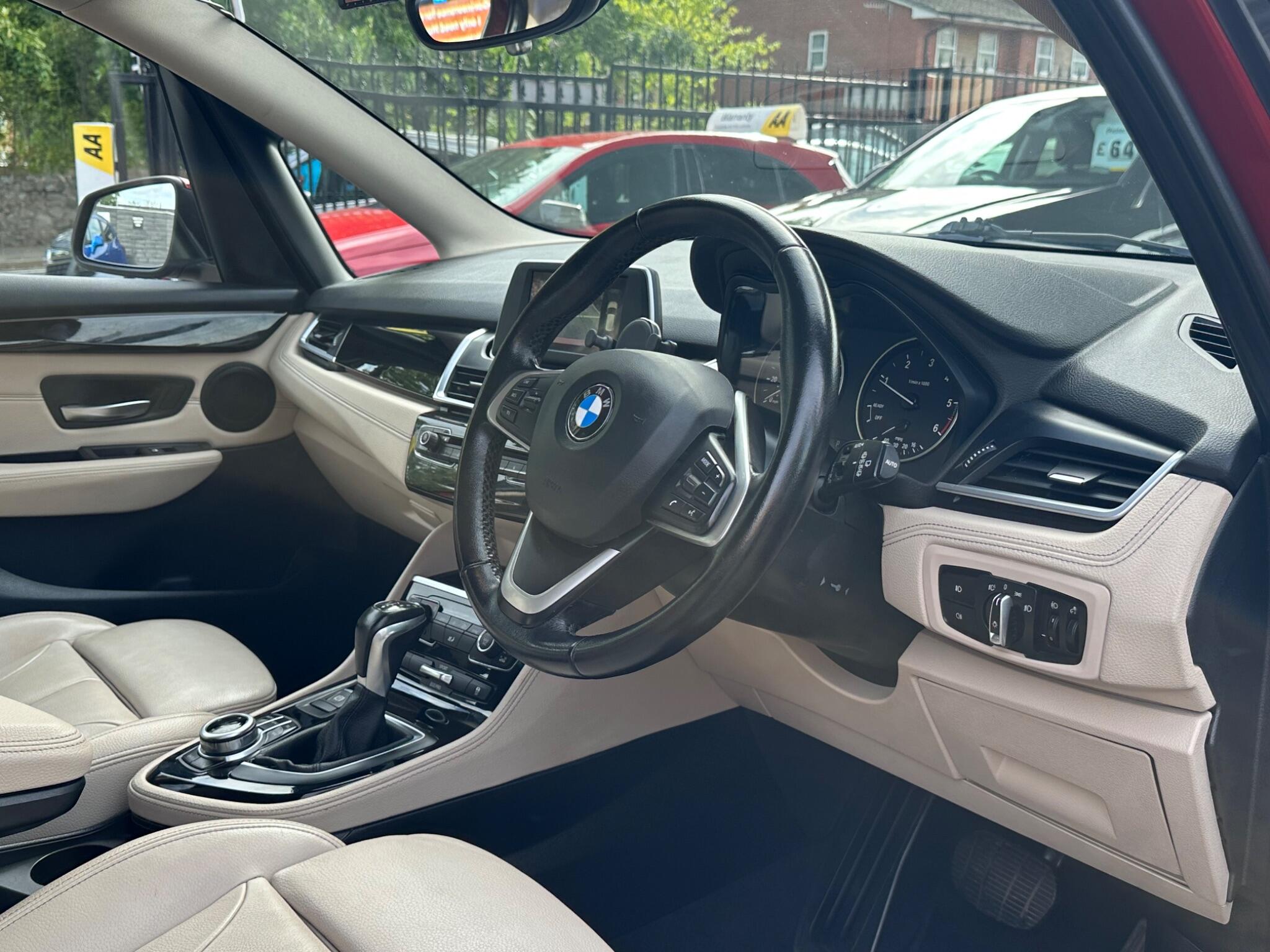 BMW 2 Series Active Tourer view 61