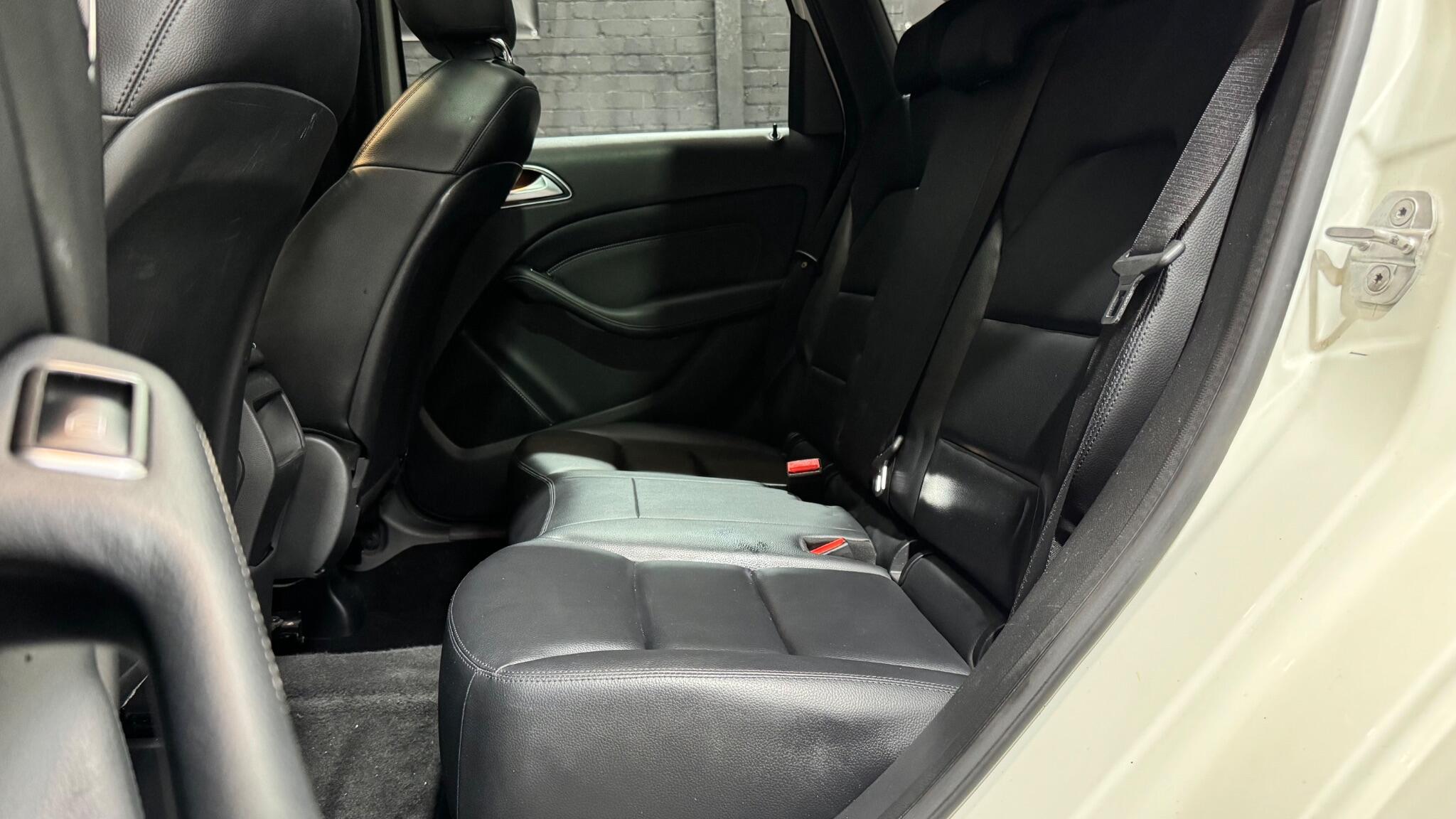 Mercedes-Benz B Class view 48