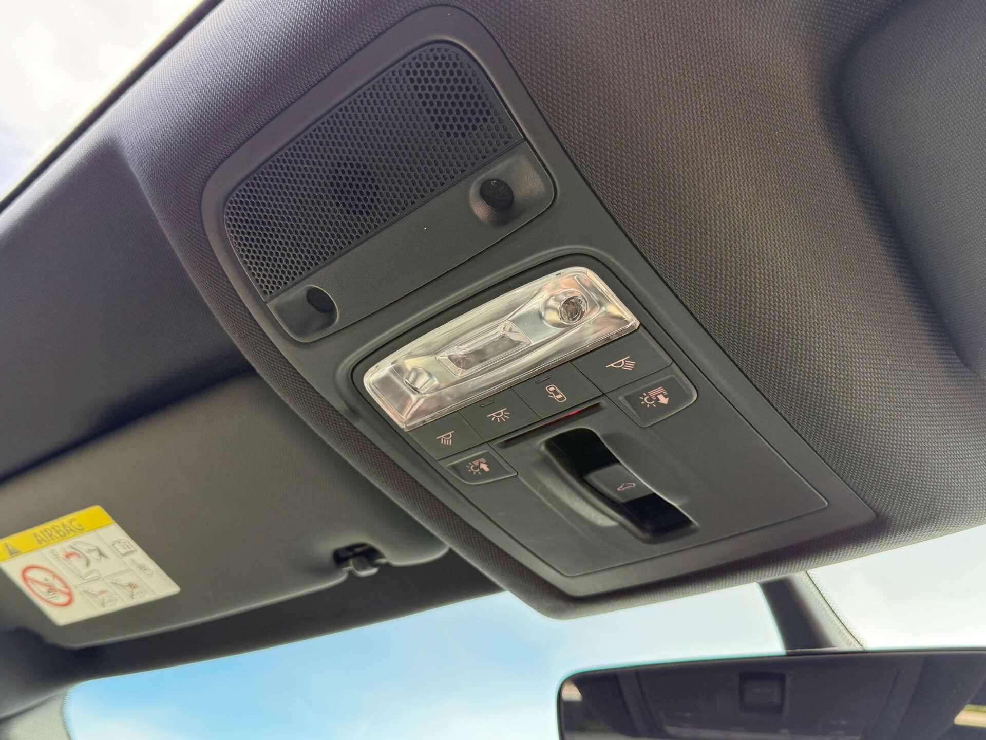 Audi Q3 view 61