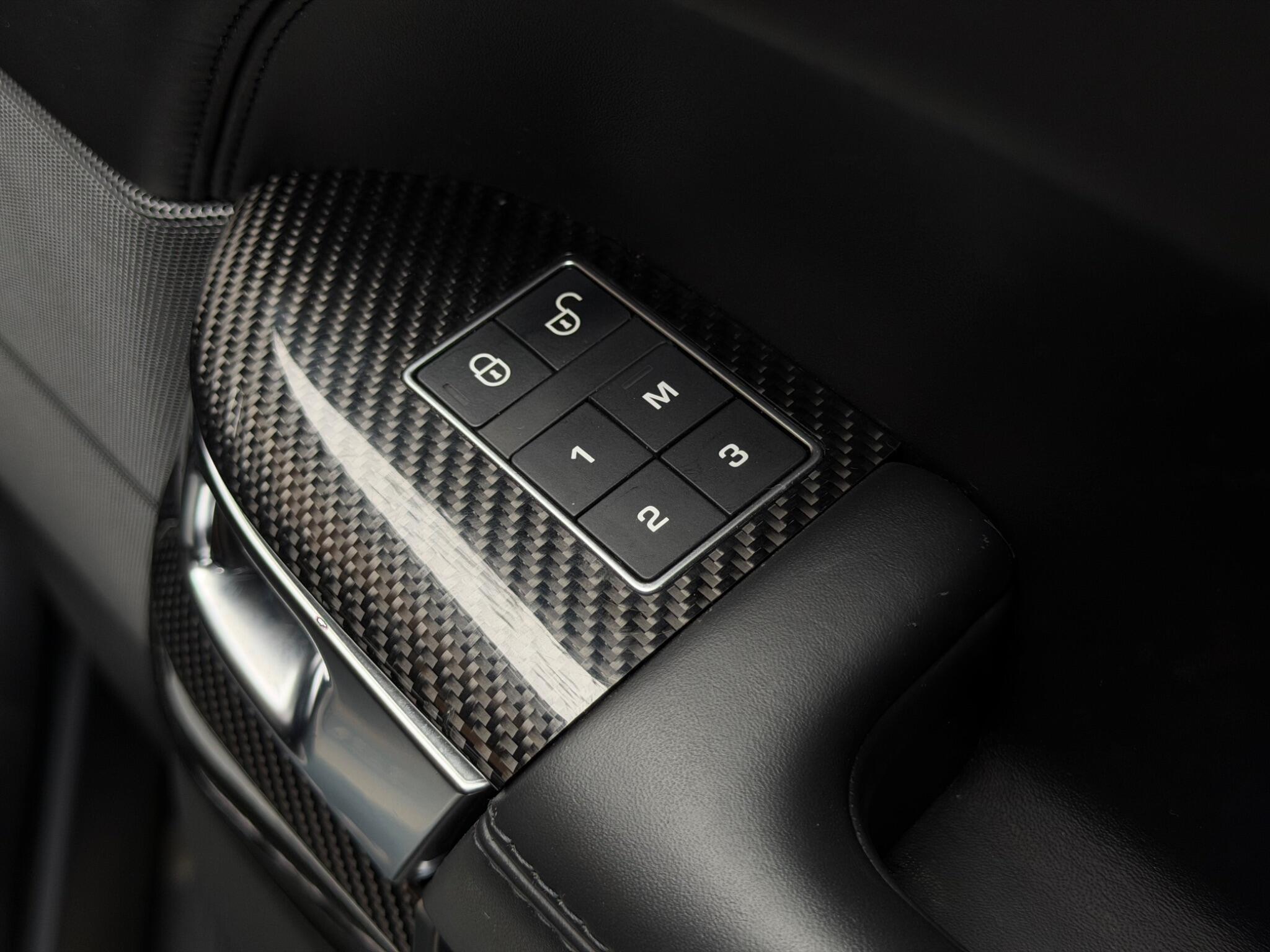 Land Rover Range Rover Sport view 26