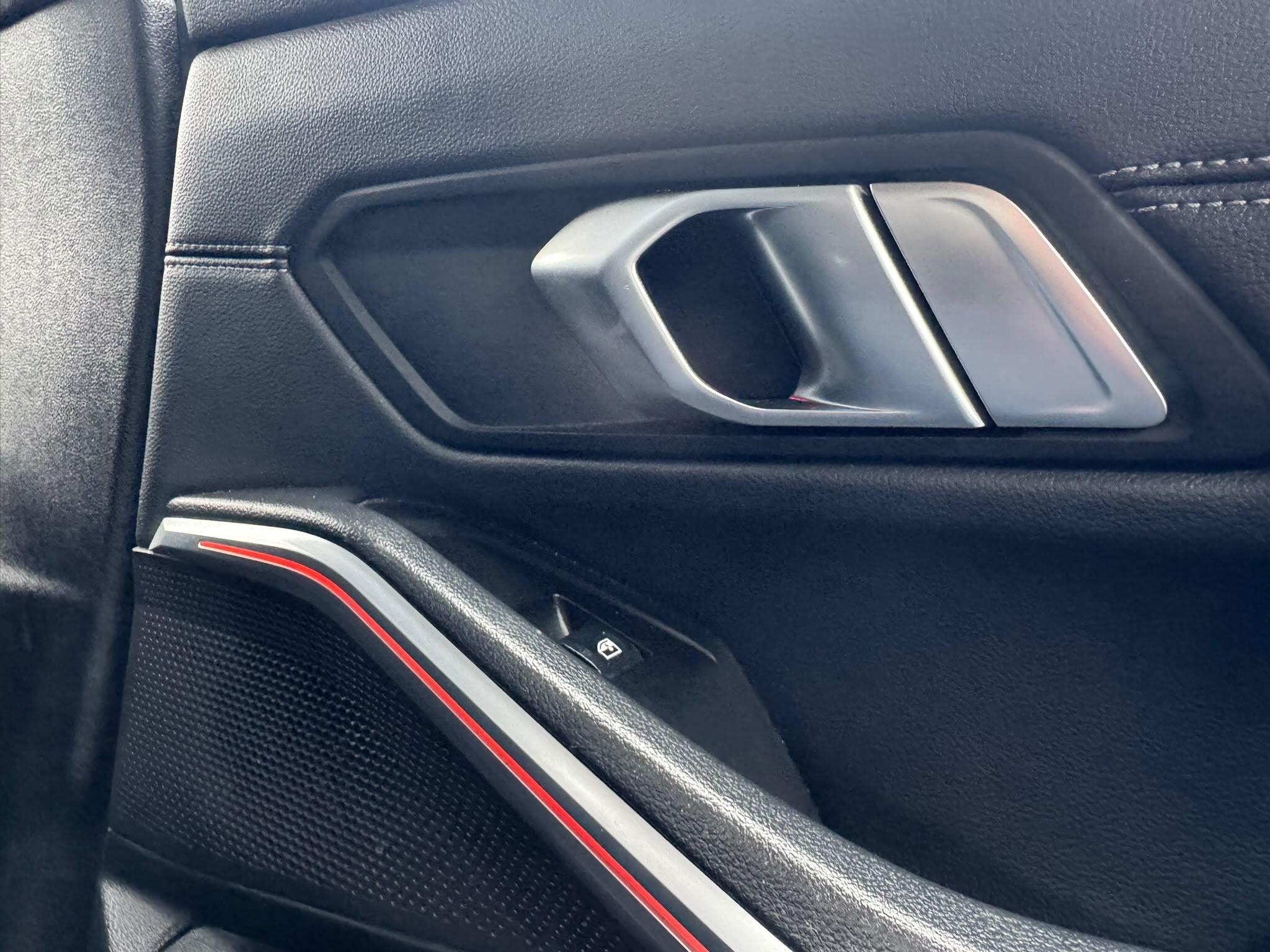 BMW 3 Series view 60
