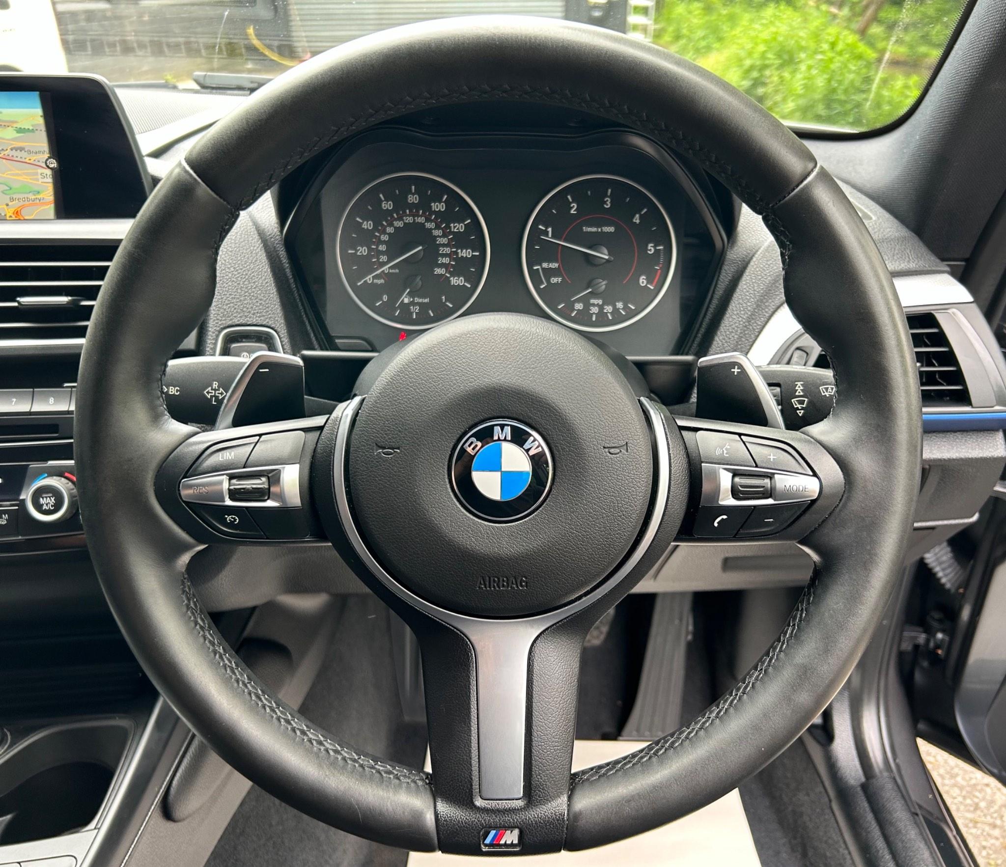 BMW 1 Series view 4