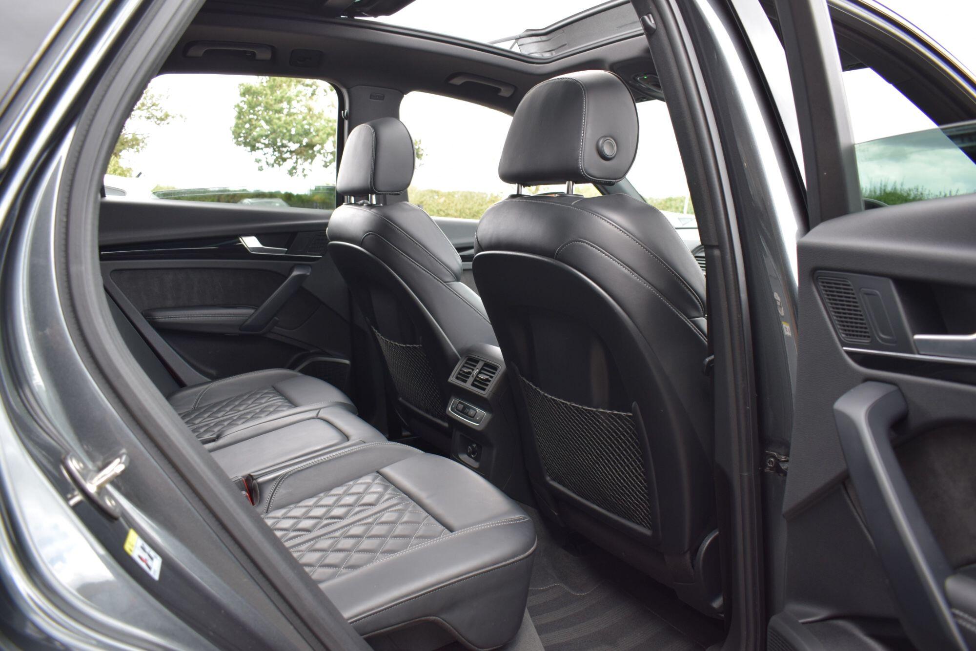 Audi Q5 view 20