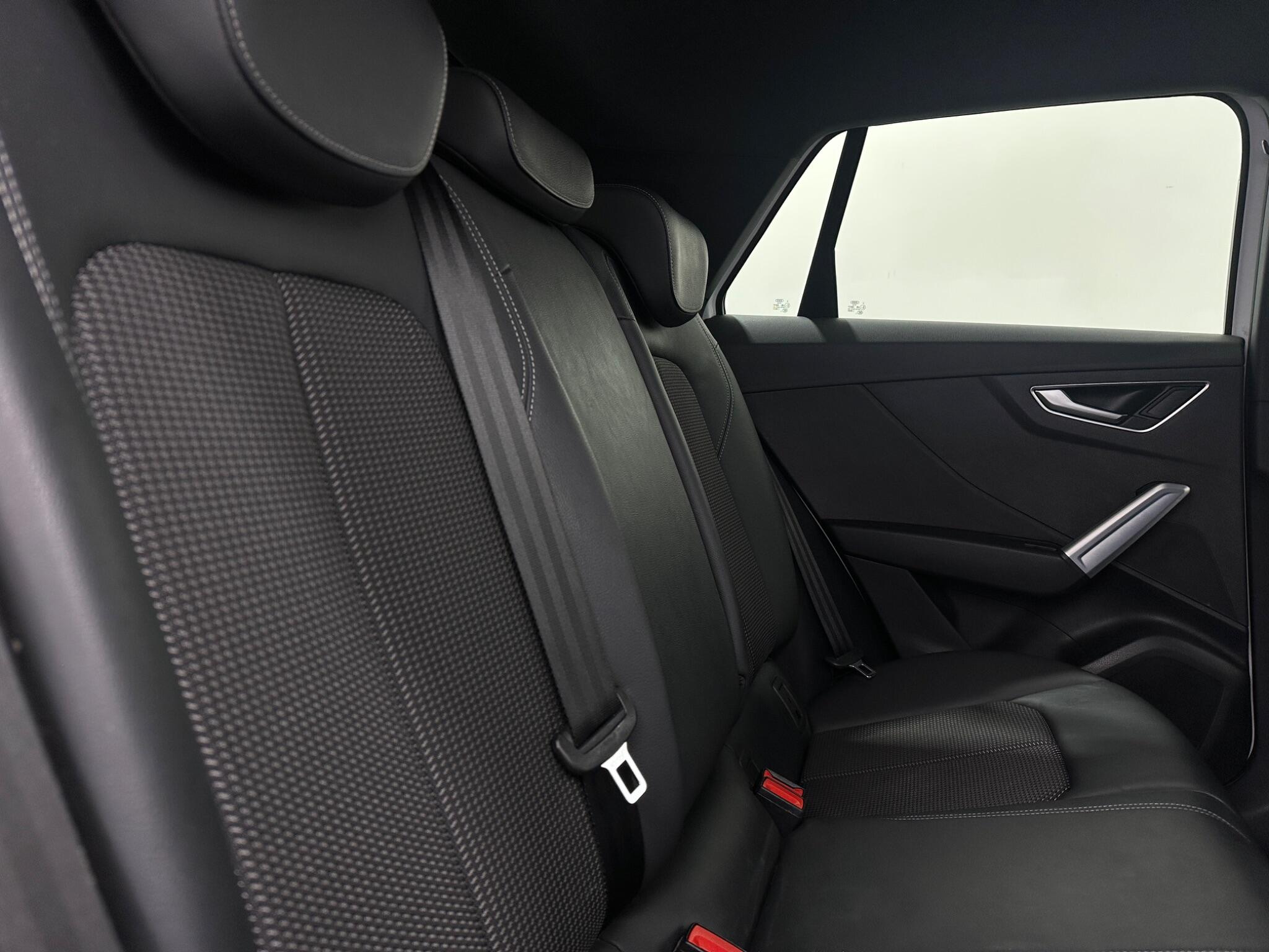 Audi Q2 view 39
