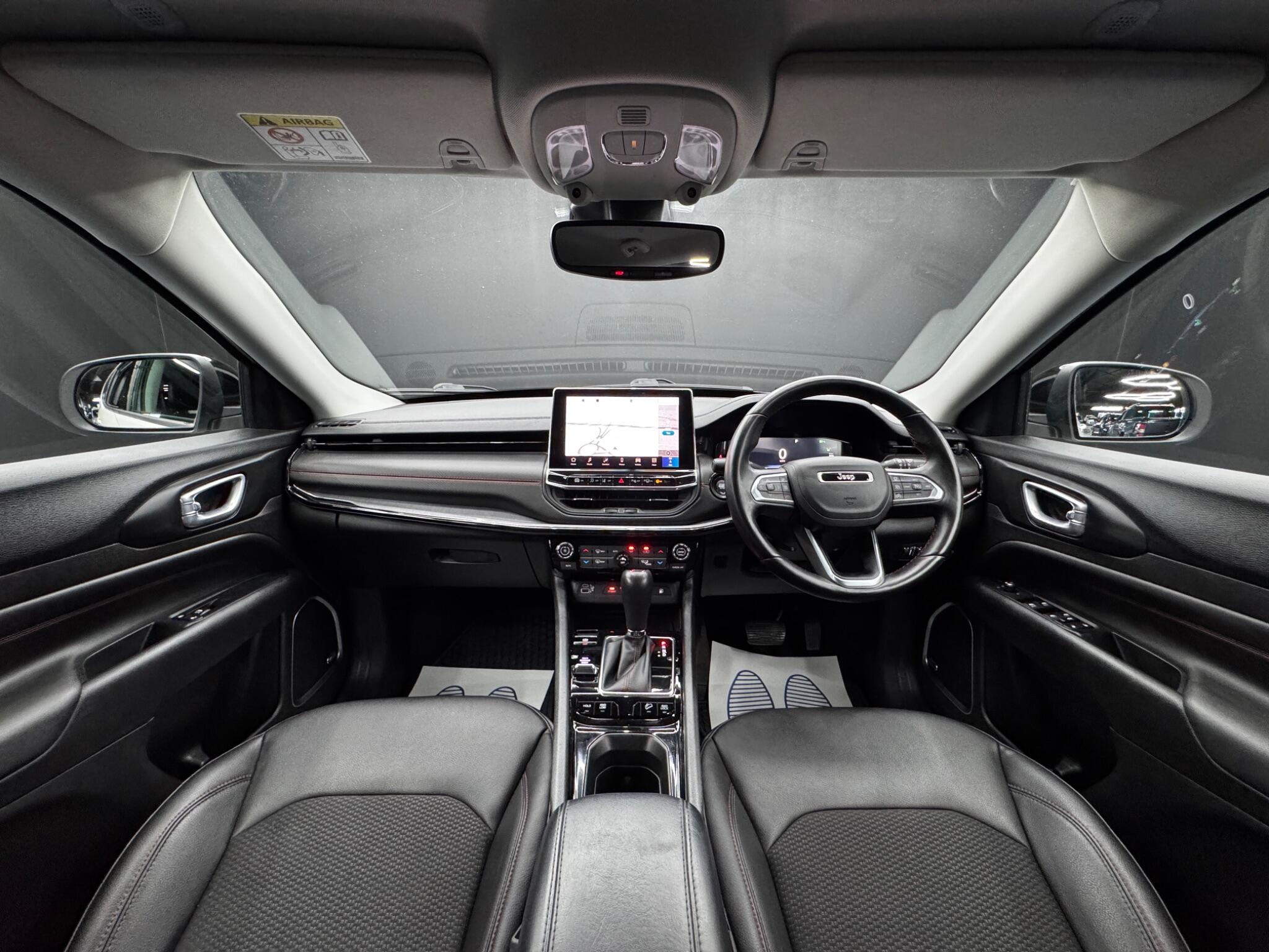 Jeep Compass view 17