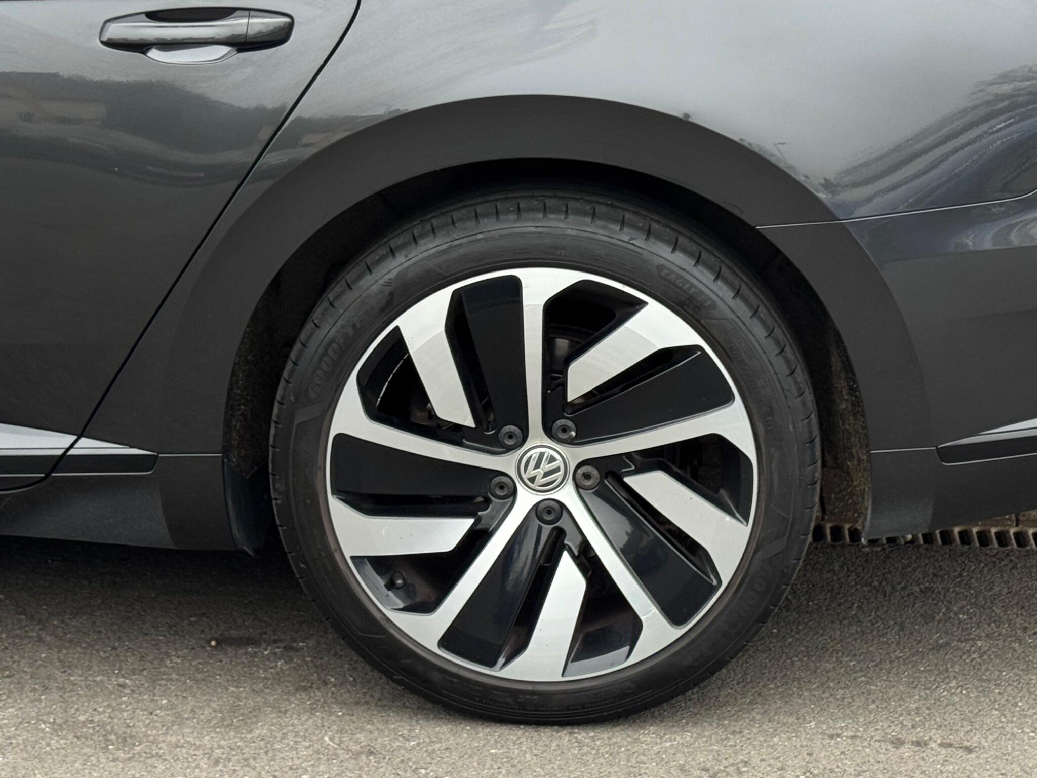 Volkswagen Arteon view 38