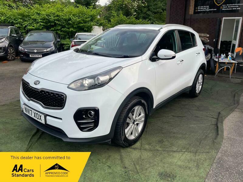 2017 Kia Sportage 1.6 GDi 2 Euro 6 (s/s) 5dr • 96,290 miles image 11