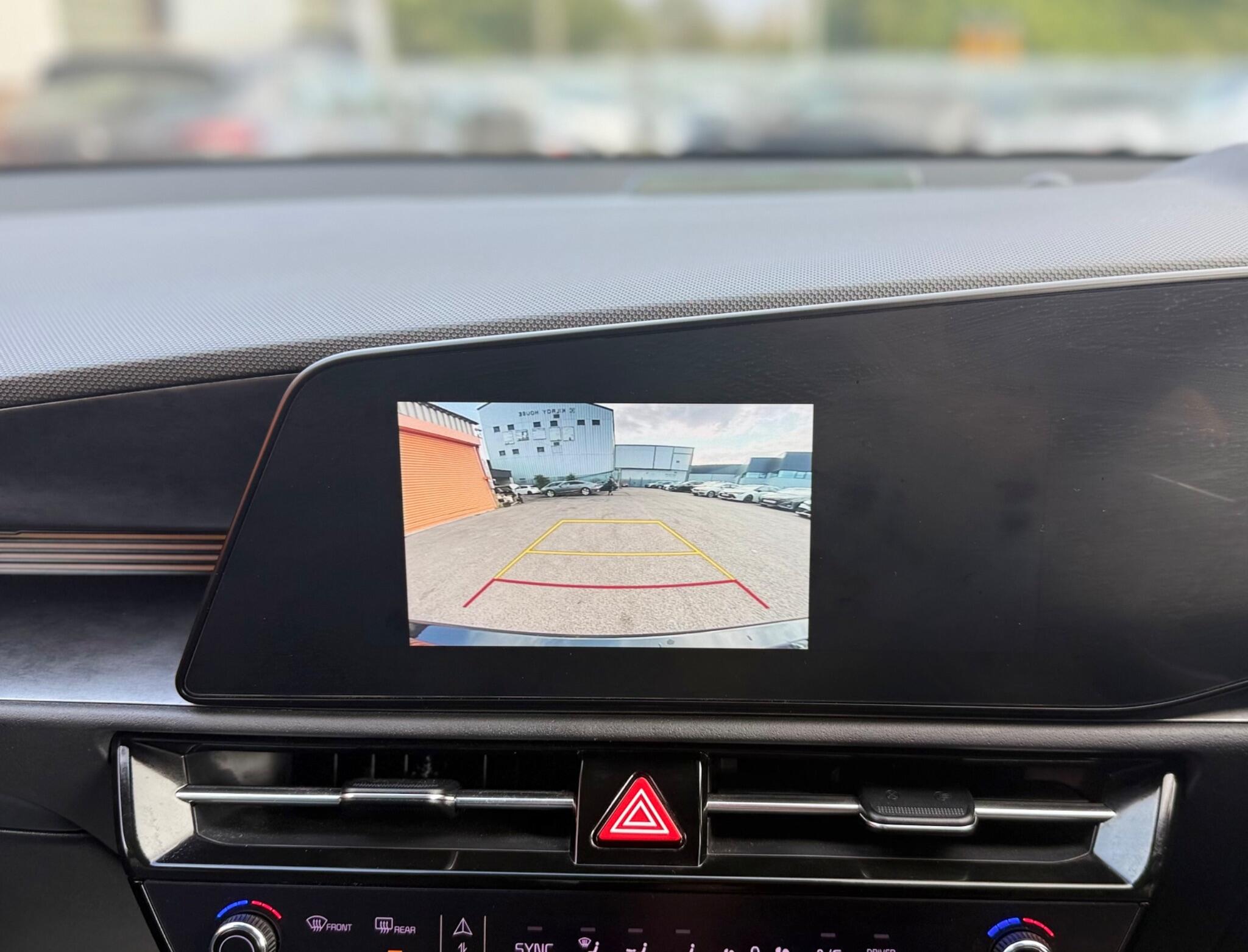 Kia Niro view 24