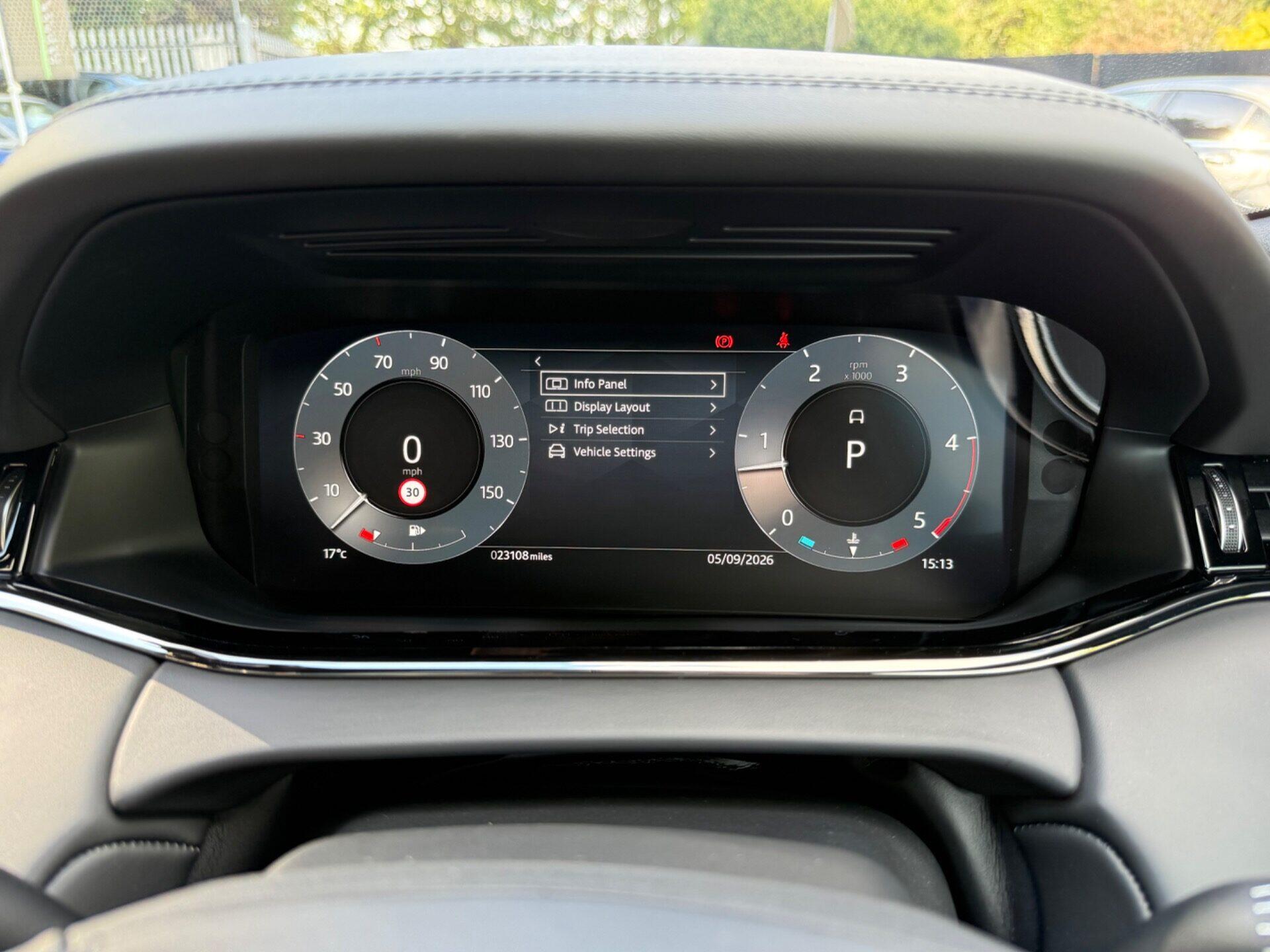 Land Rover Range Rover Evoque view 40