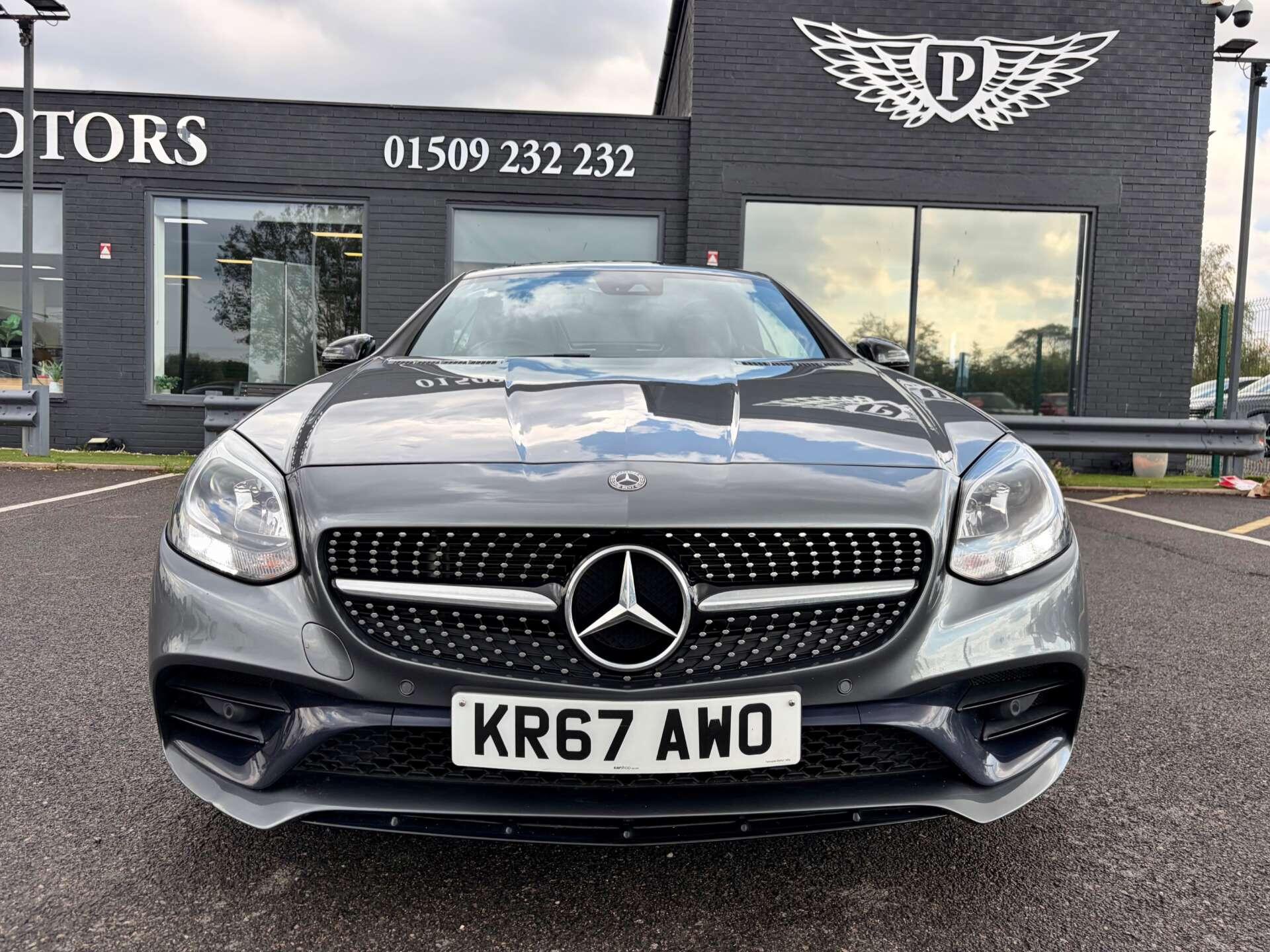 Mercedes-Benz SLC view 3