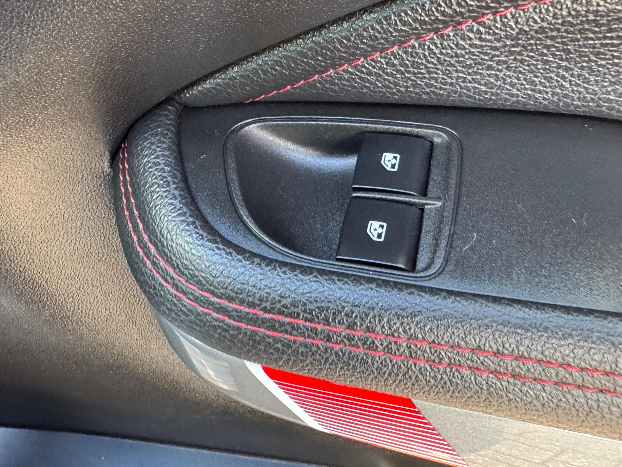 Vauxhall Adam view 26