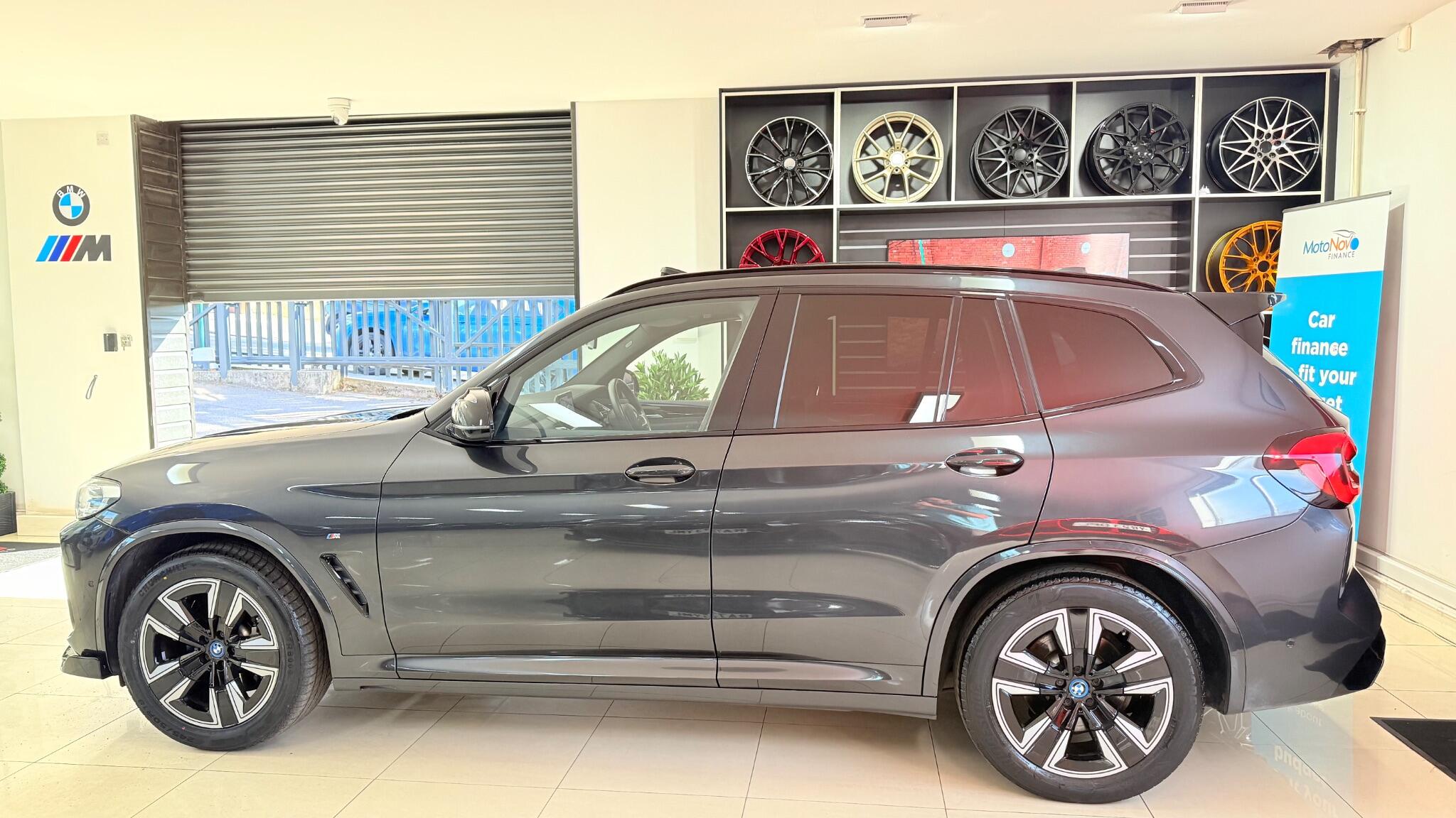 BMW Ix3 view 38