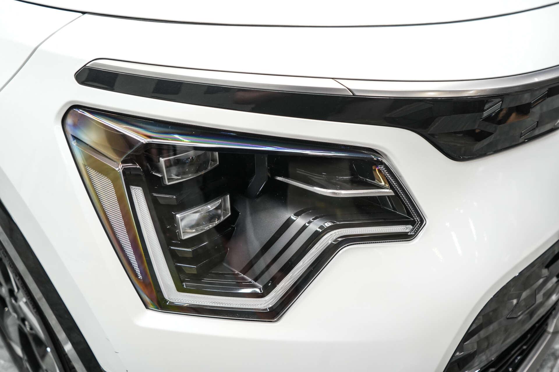 Kia Niro view 6