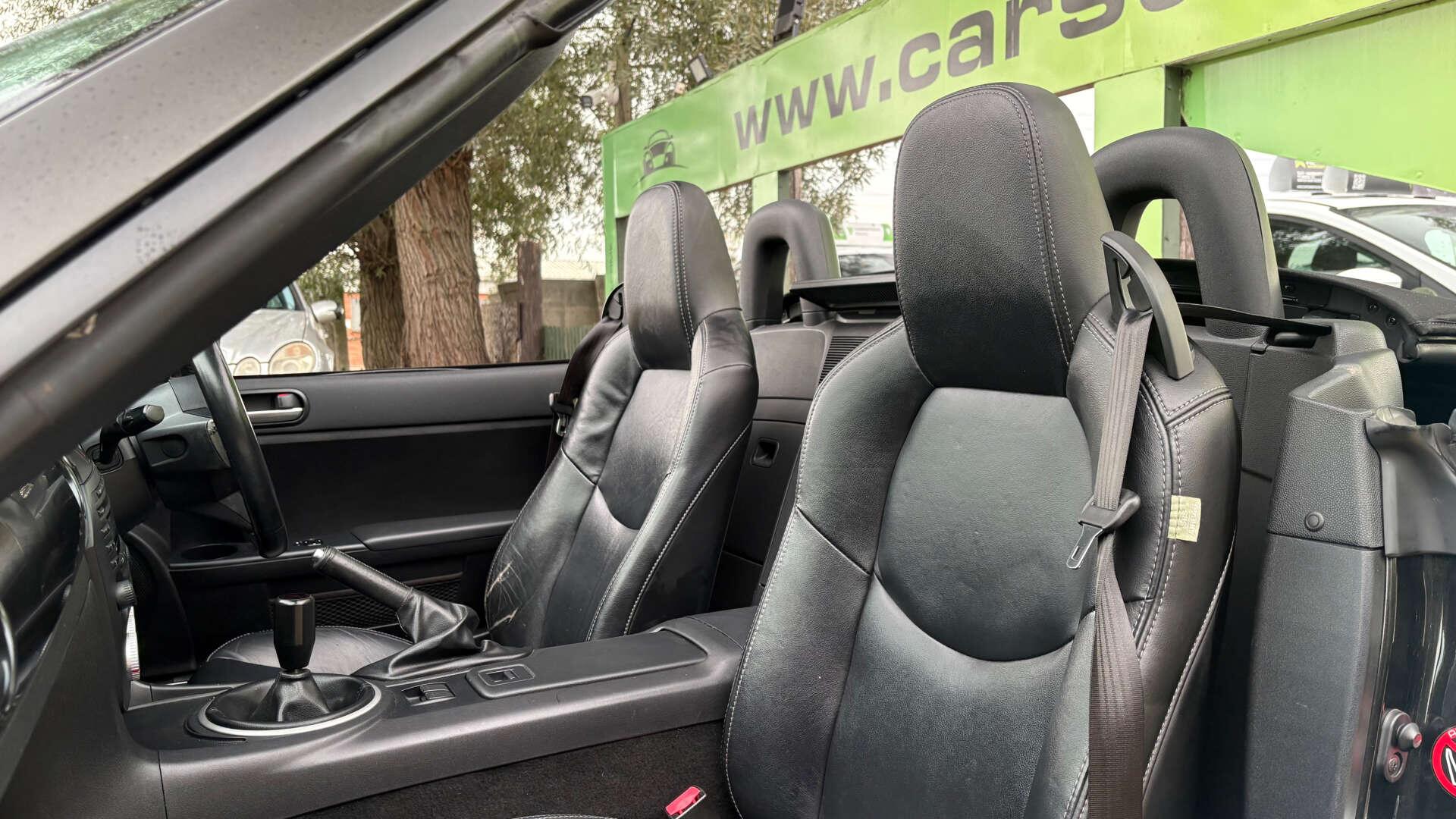 Mazda MX-5 view 9