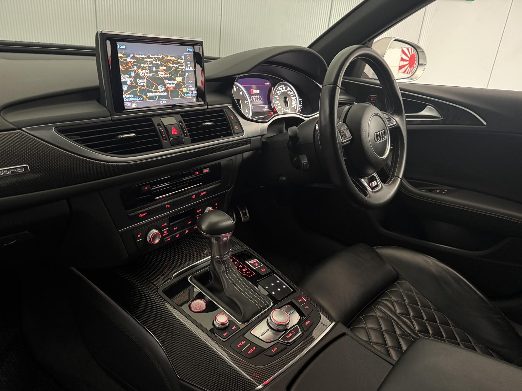 Audi S6 Saloon view 51