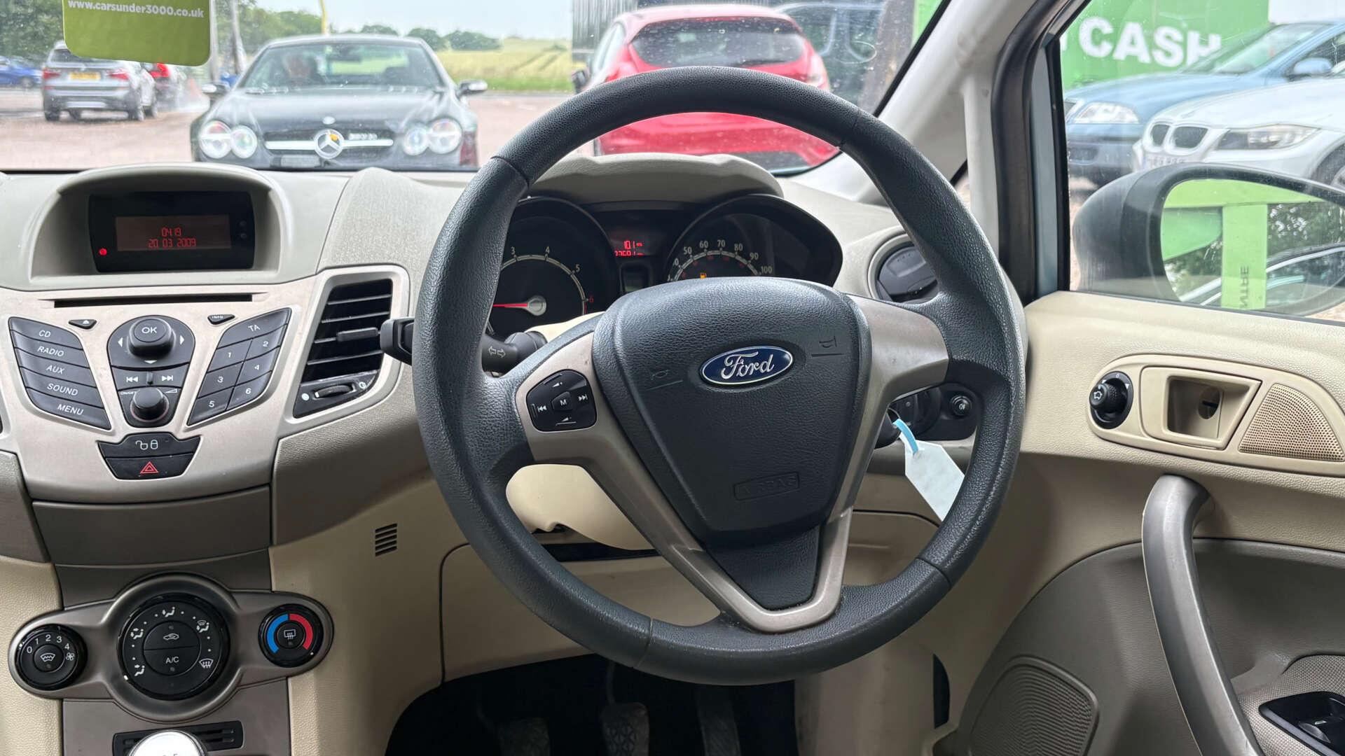Ford Fiesta view 16