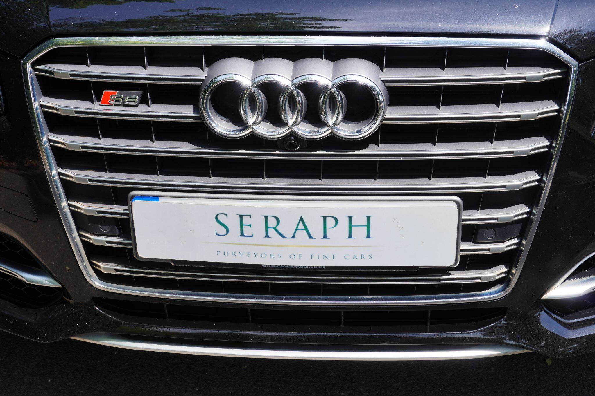 Audi S8 view 79