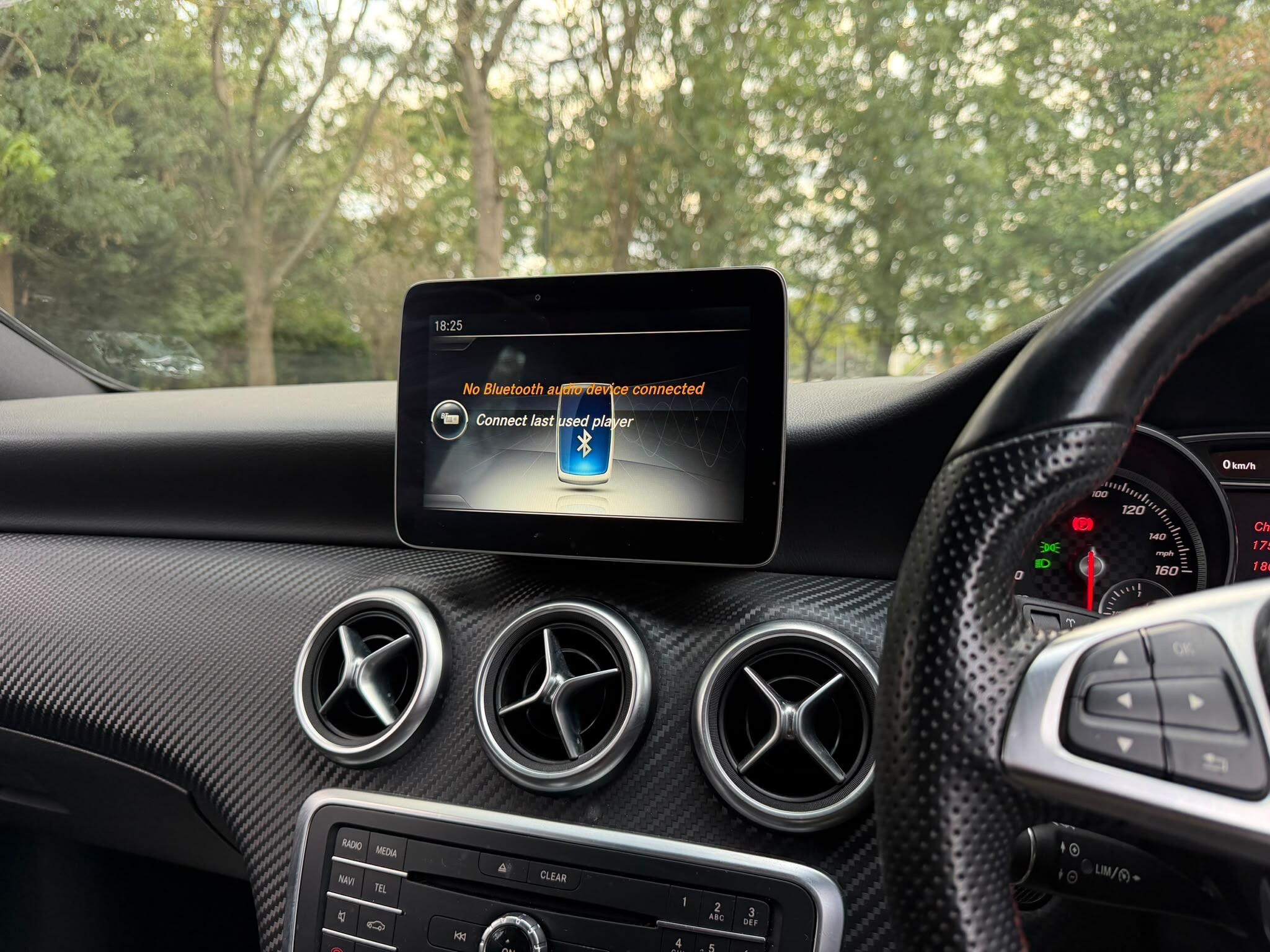 Mercedes-Benz A-Class view 24