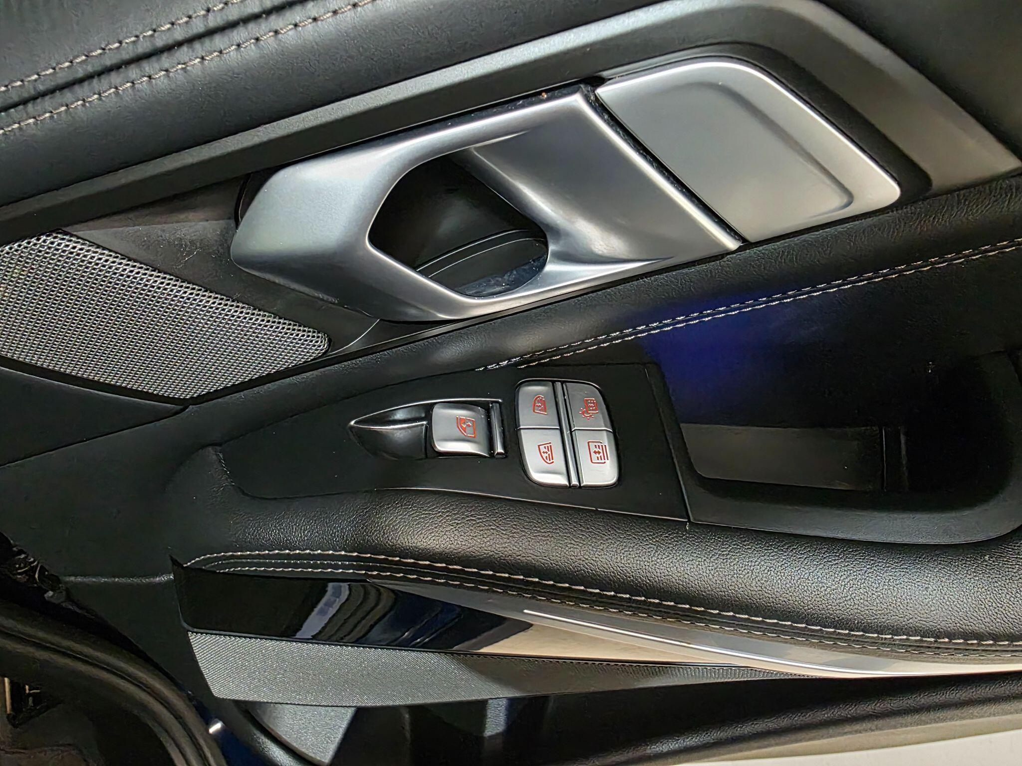 BMW X7 view 40