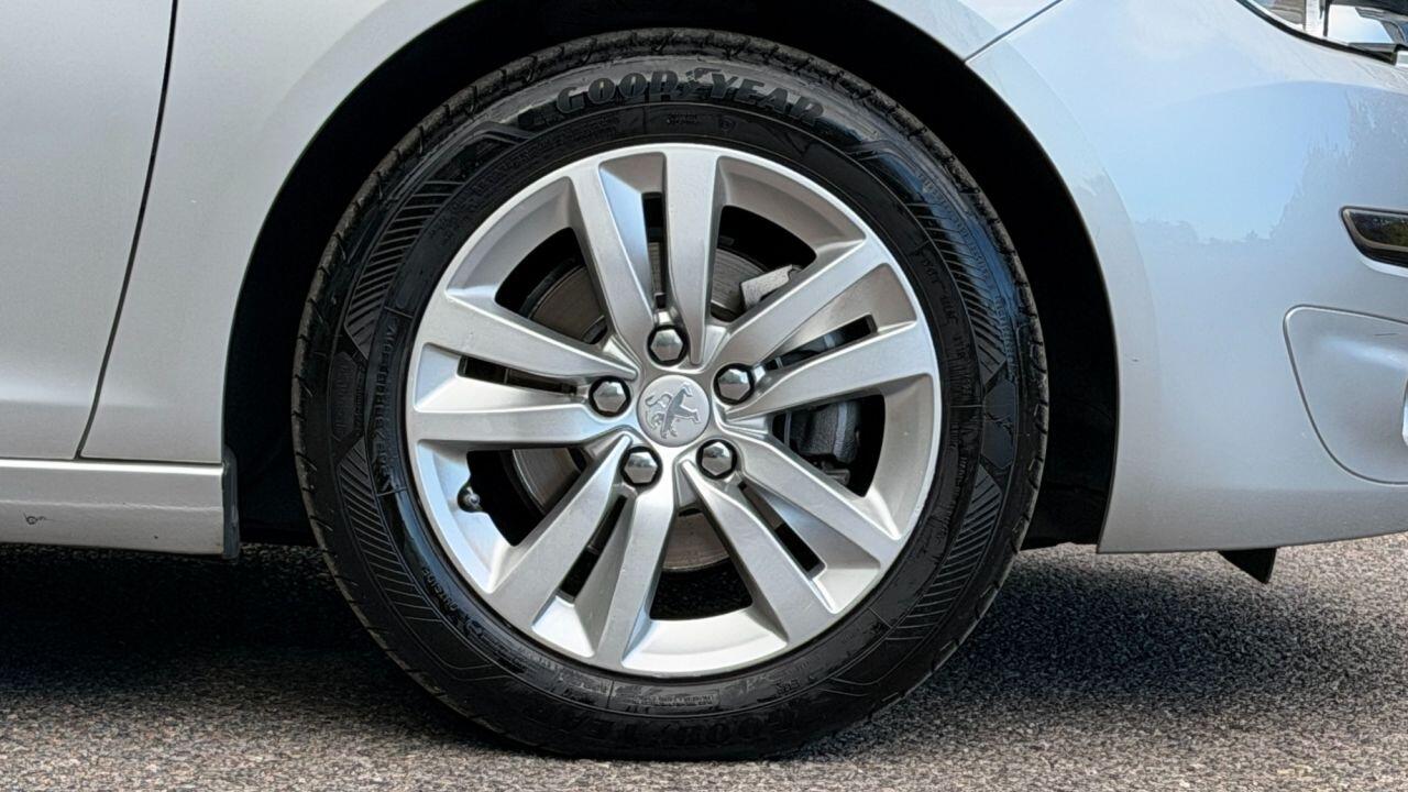 Peugeot 308 view 36
