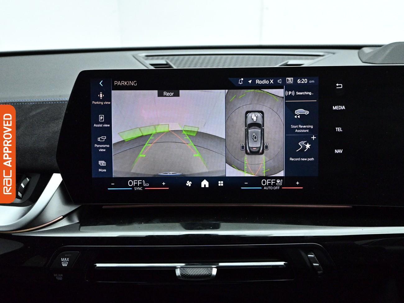 BMW Ix2 view 18