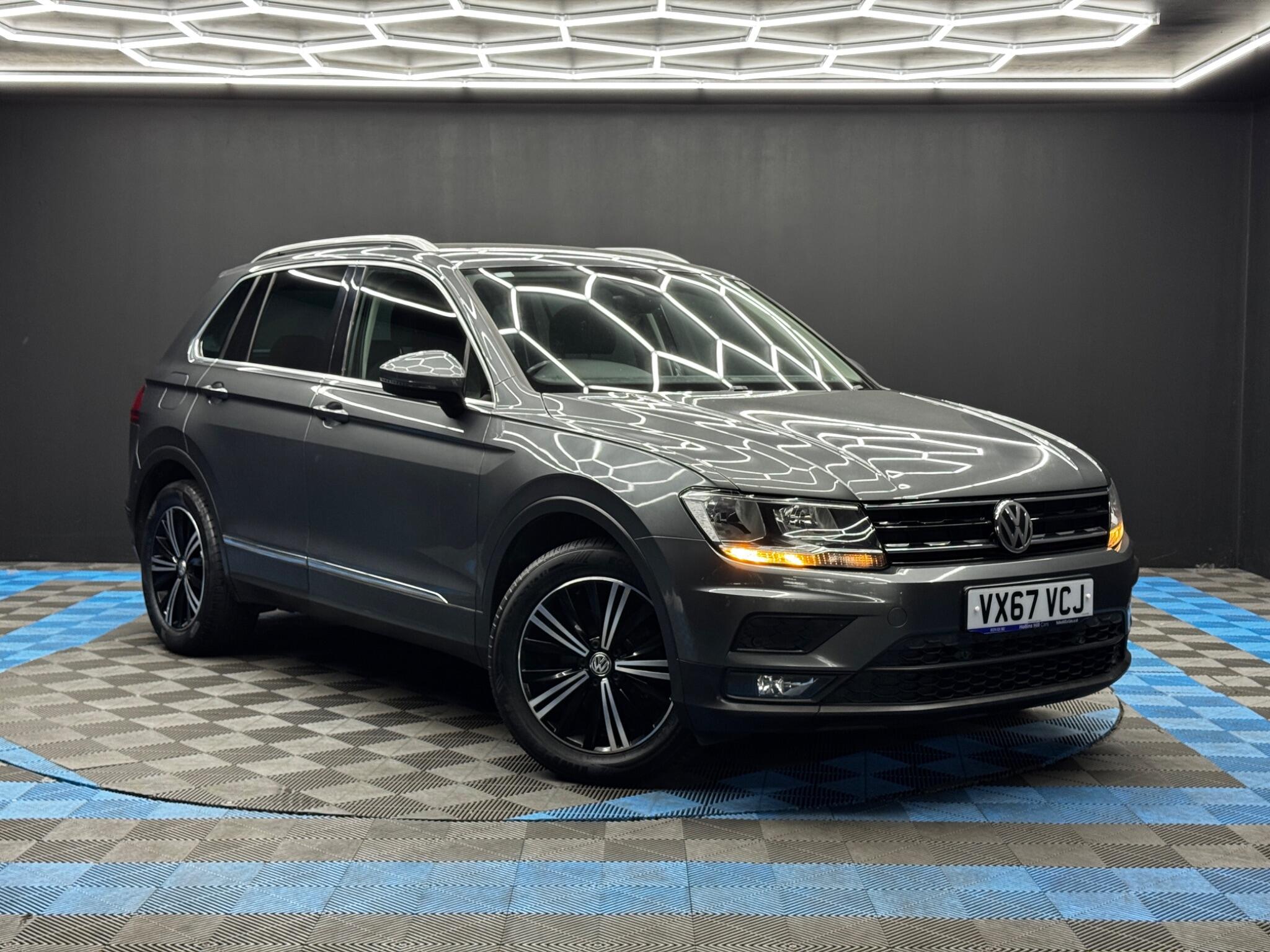 2017 Volkswagen Tiguan in Grey for sale