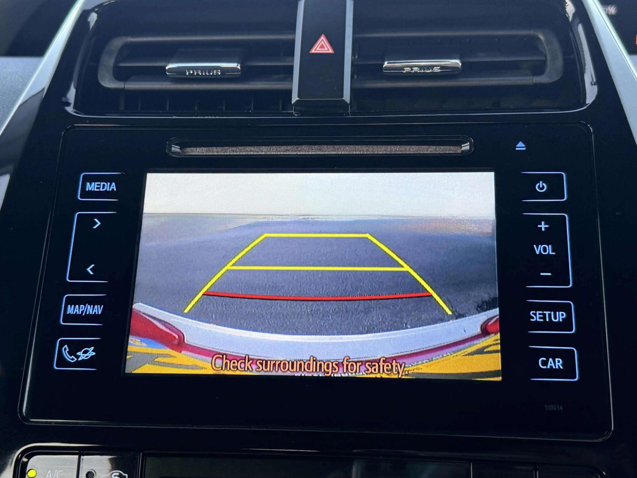 Toyota Prius view 50