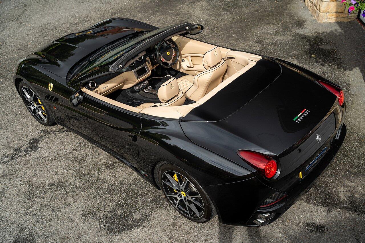 Ferrari California view 36