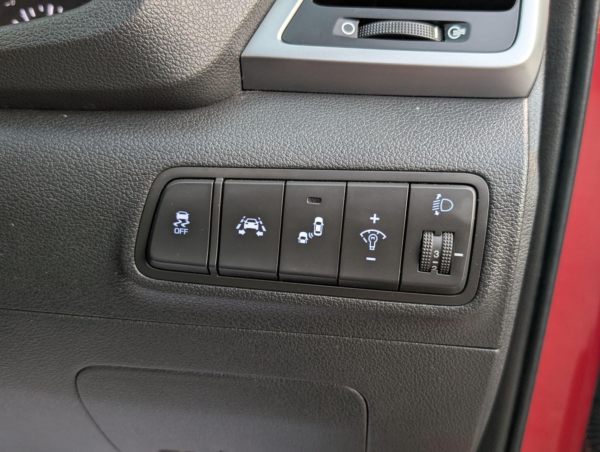 Hyundai Tucson view 22