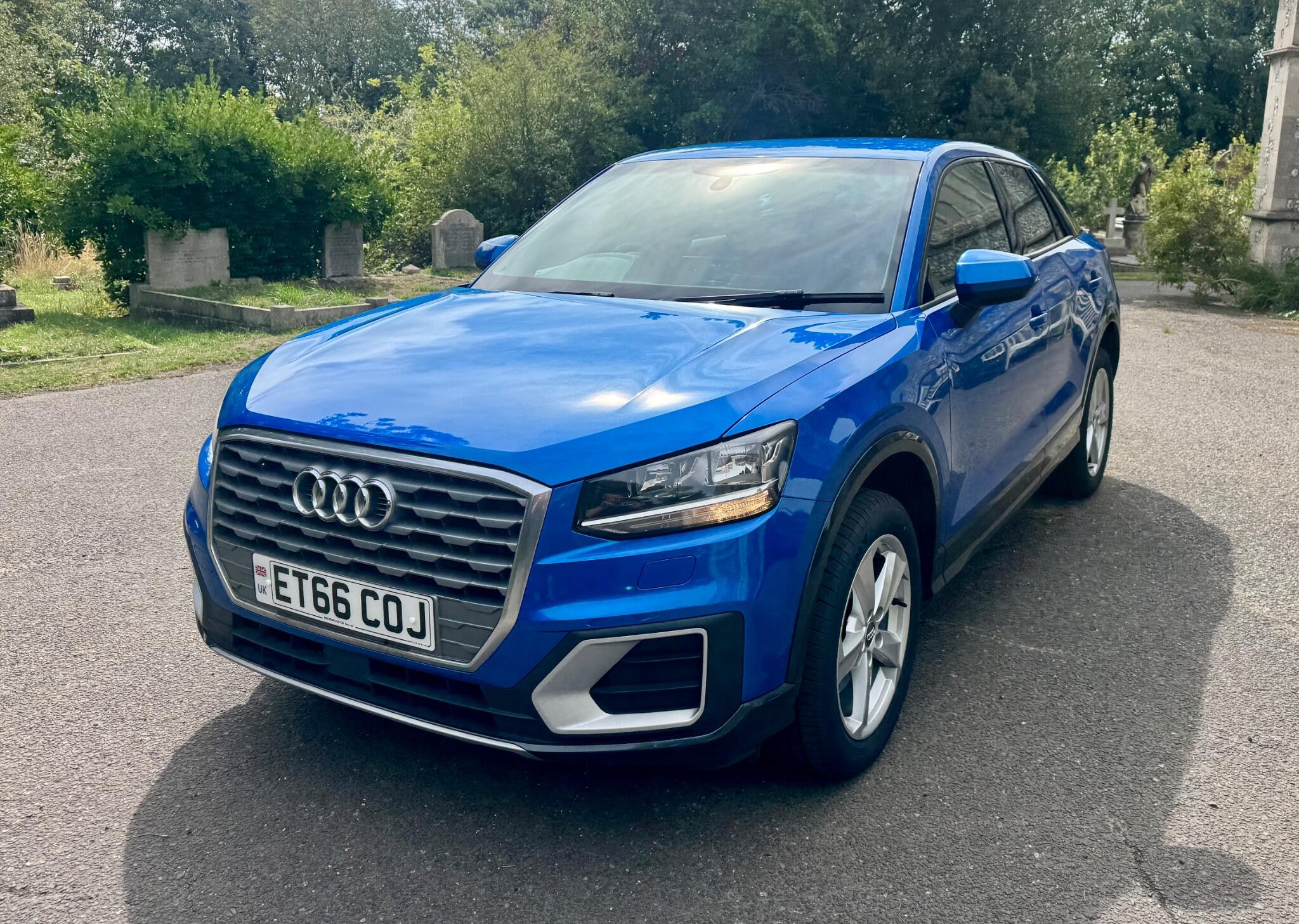 Audi Q2 view 11