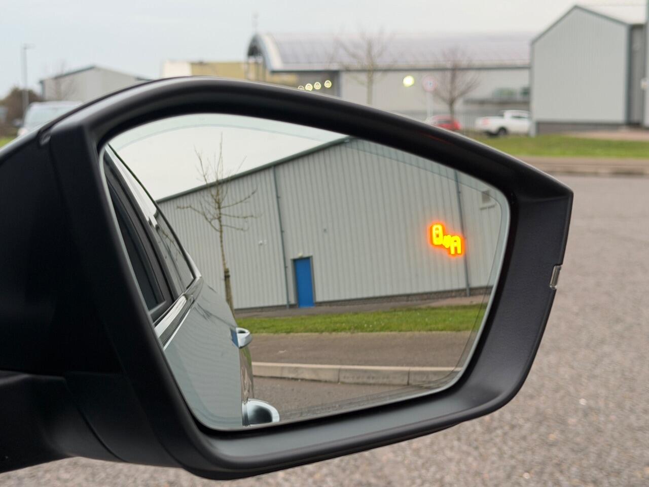 Skoda Superb view 38
