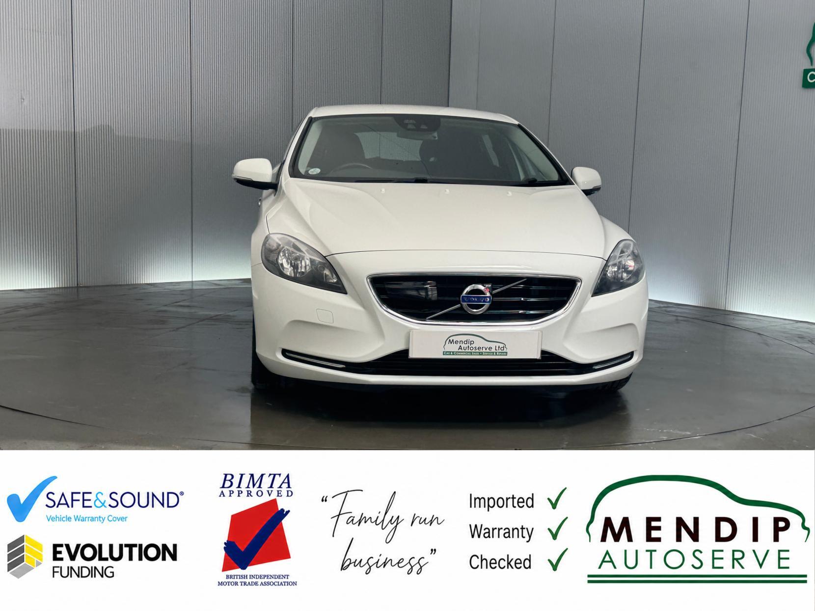 Volvo V40 view 35