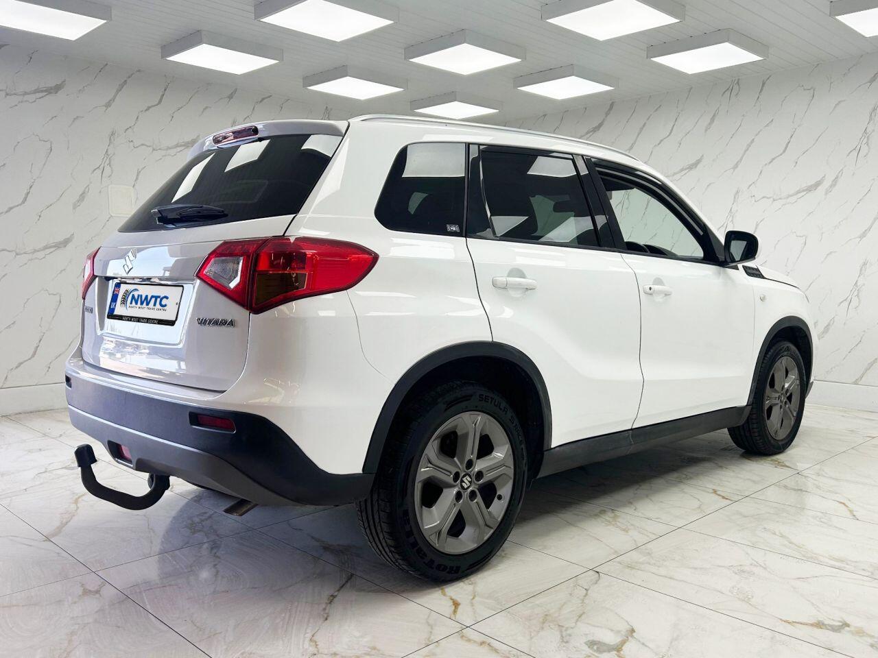 Suzuki Vitara view 12